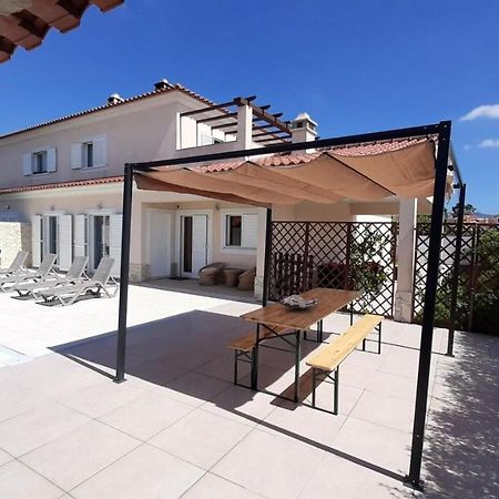 Spacious House In Aldeia Dos Pinheiros With Pool Azeitao Eksteriør bilde