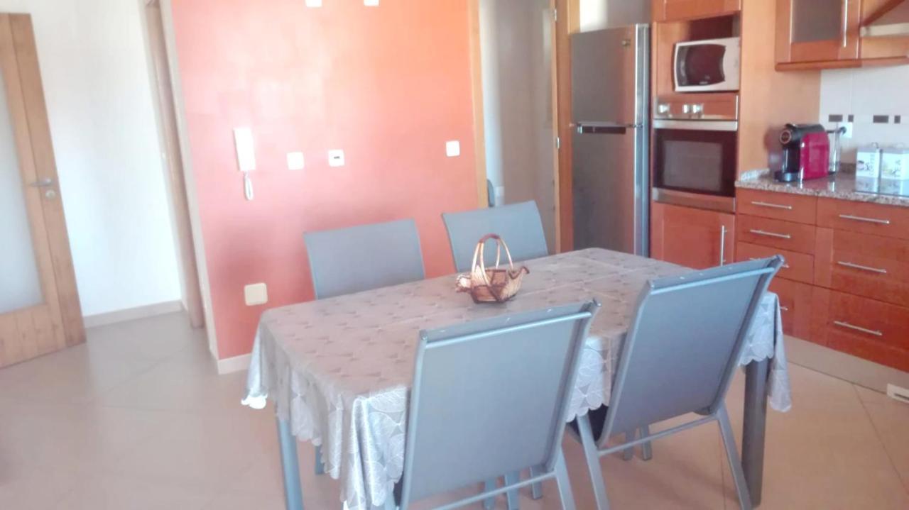 Spacious House In Aldeia Dos Pinheiros With Pool Azeitao Eksteriør bilde