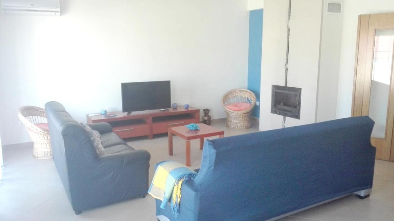 Spacious House In Aldeia Dos Pinheiros With Pool Azeitao Eksteriør bilde