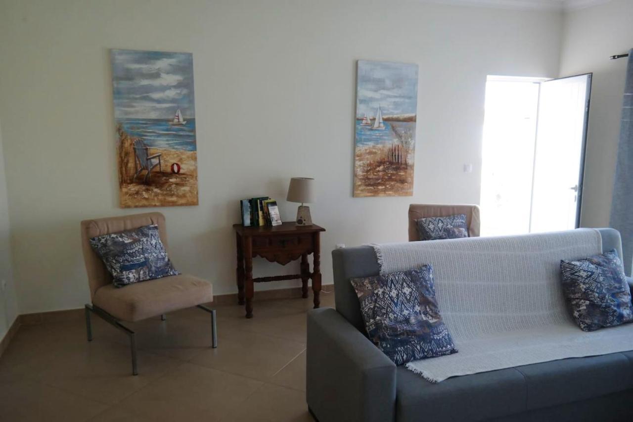 Spacious House In Aldeia Dos Pinheiros With Pool Azeitao Eksteriør bilde