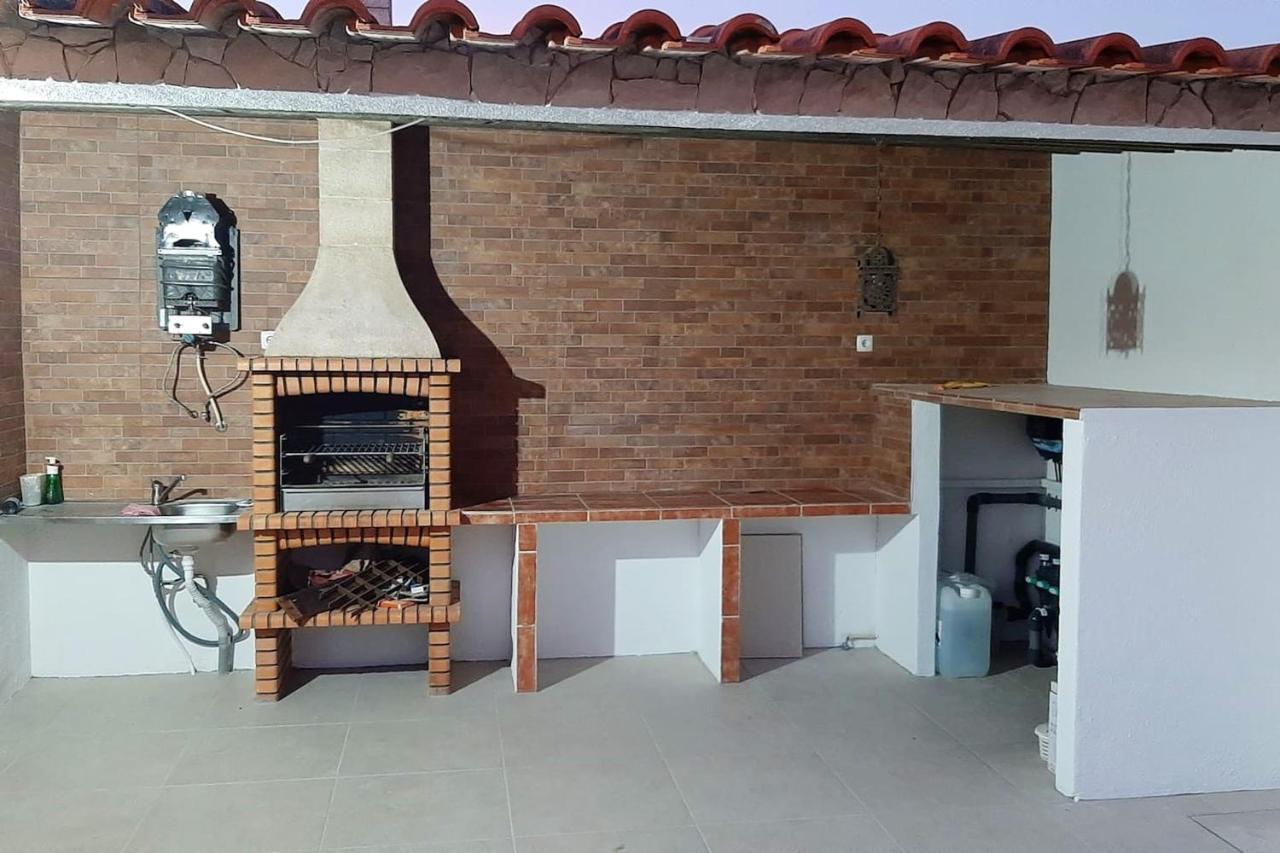 Spacious House In Aldeia Dos Pinheiros With Pool Azeitao Eksteriør bilde