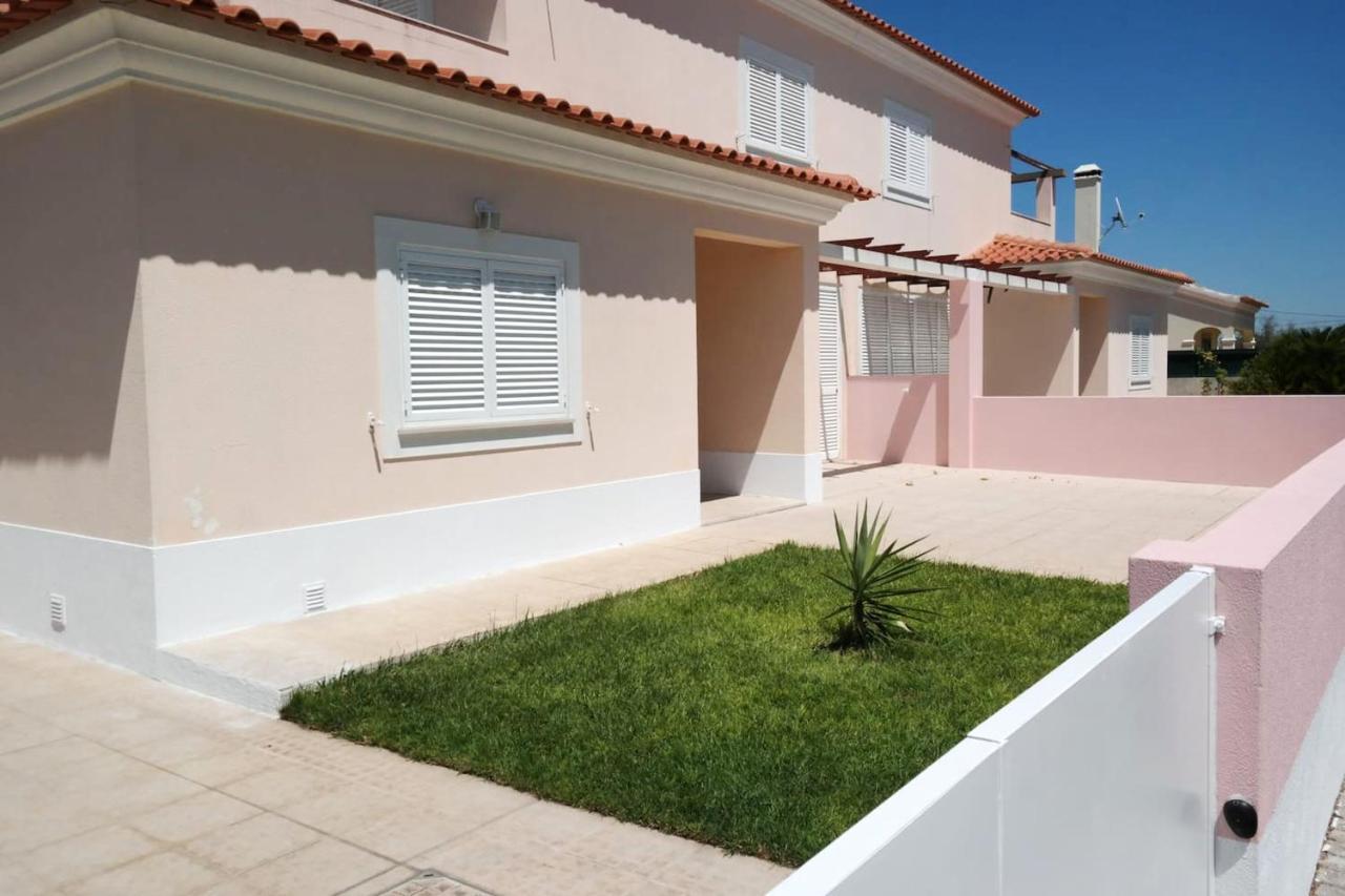 Spacious House In Aldeia Dos Pinheiros With Pool Azeitao Eksteriør bilde