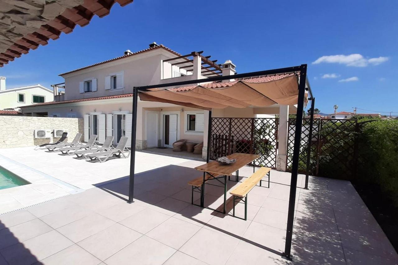 Spacious House In Aldeia Dos Pinheiros With Pool Azeitao Eksteriør bilde