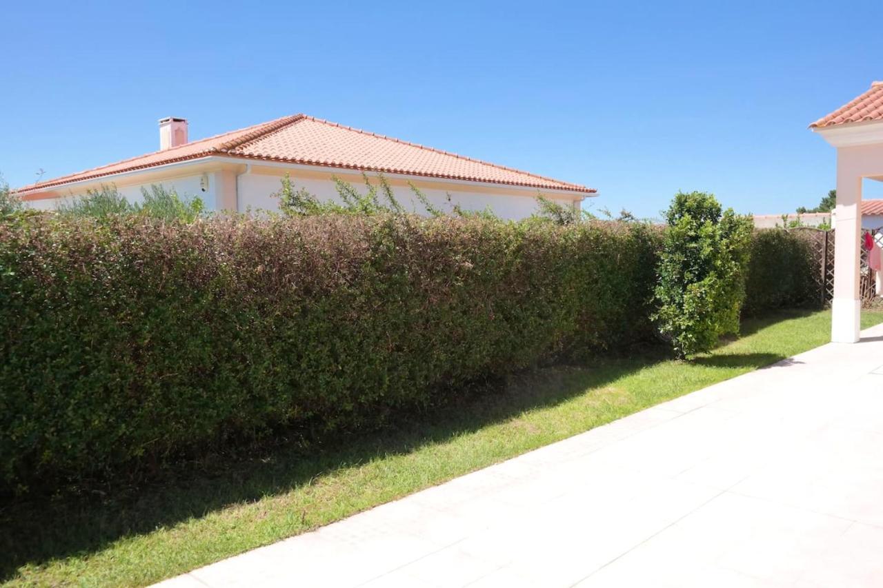 Spacious House In Aldeia Dos Pinheiros With Pool Azeitao Eksteriør bilde